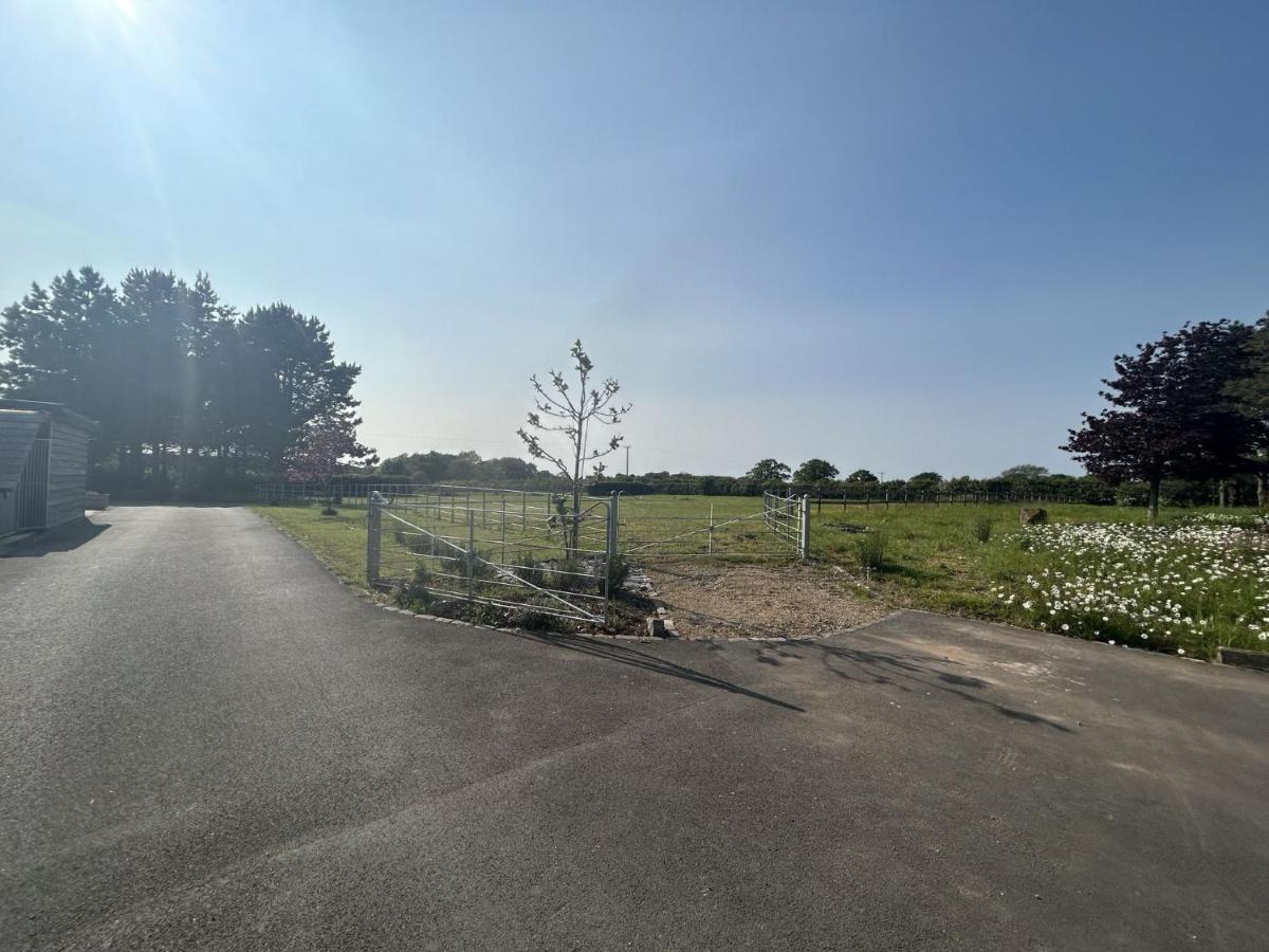 The Hayloft - Cheshire Villa Crewe Bagian luar foto